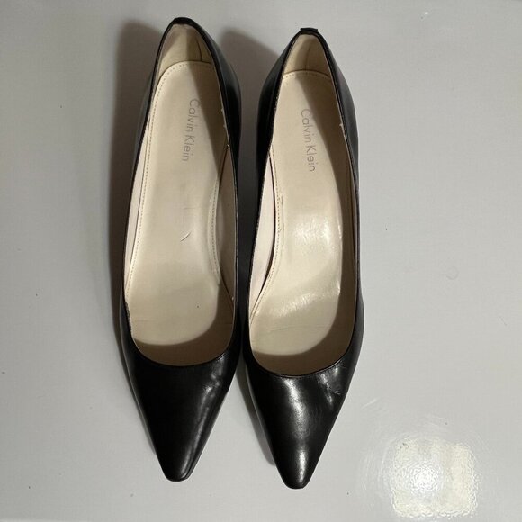 Calvin Klein Women's Black Leather Pumps - Size 7.5M - Classic Pointed Toe Heels - Picture 1 of 6